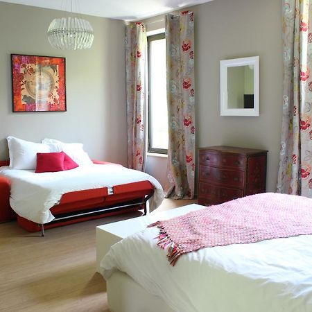 Domaine Du Prieure D'Estagel Hotel Сен-Жил-Кроа-дьо-Ви Екстериор снимка