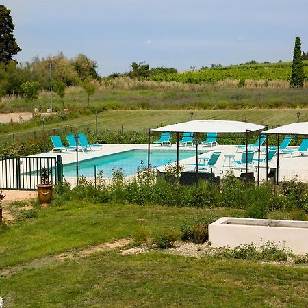 Domaine Du Prieure D'Estagel Hotel Сен-Жил-Кроа-дьо-Ви Екстериор снимка